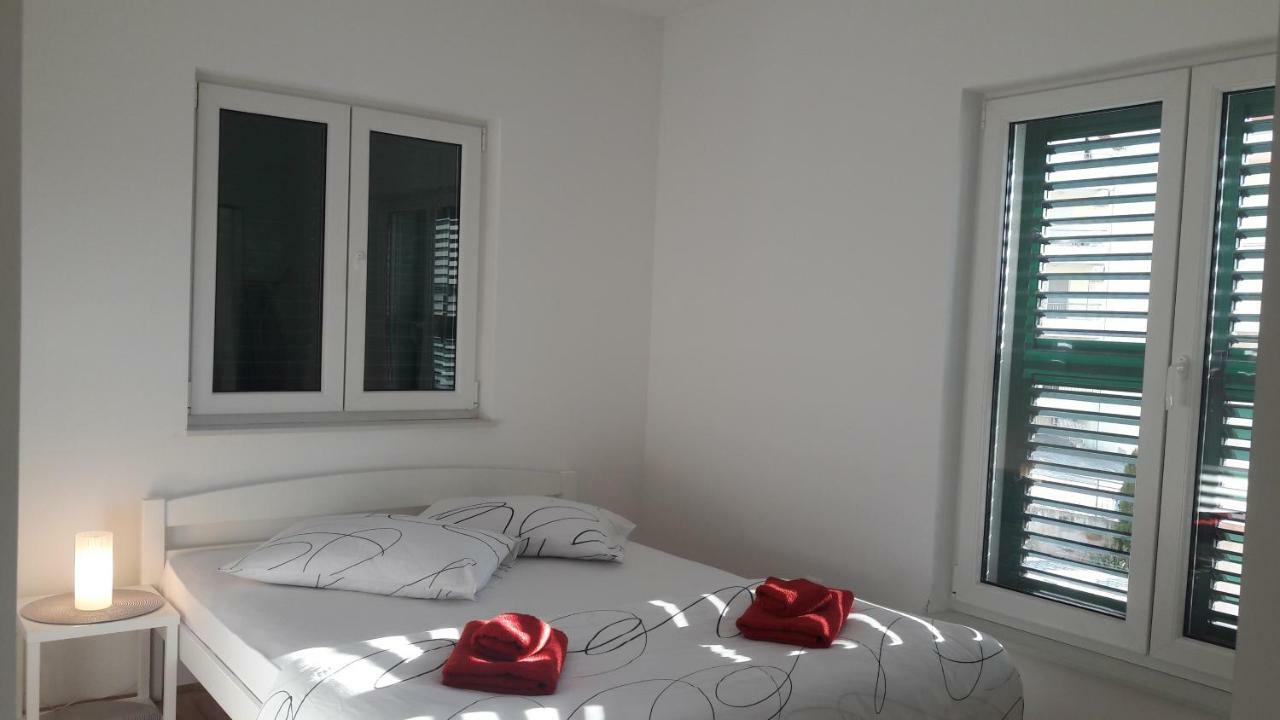 Apartment Anakatarina Trogir Kültér fotó